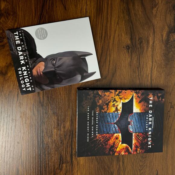 The Dark Knight Trilogy DVD 2012 3 Disc Set Limited Edition Gift Set - Picture 2 of 6